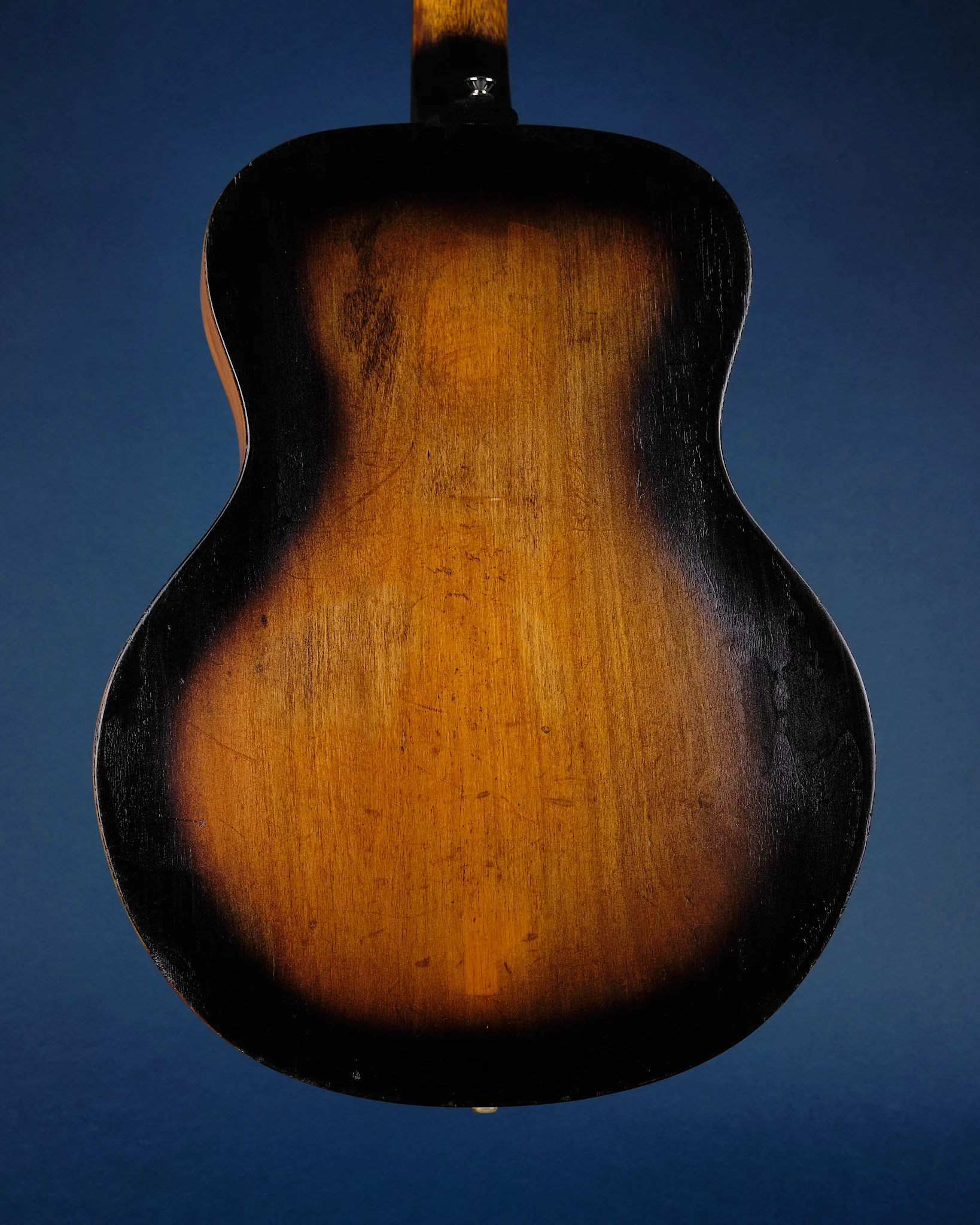 1950s Alver by Maton Archtop Sunburst - Image 3