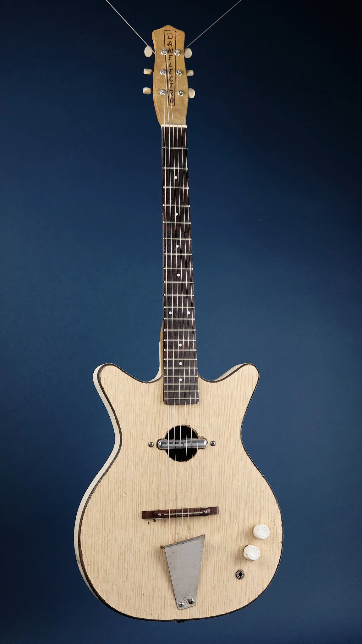 1960s Danelectro Convertible - Image 4
