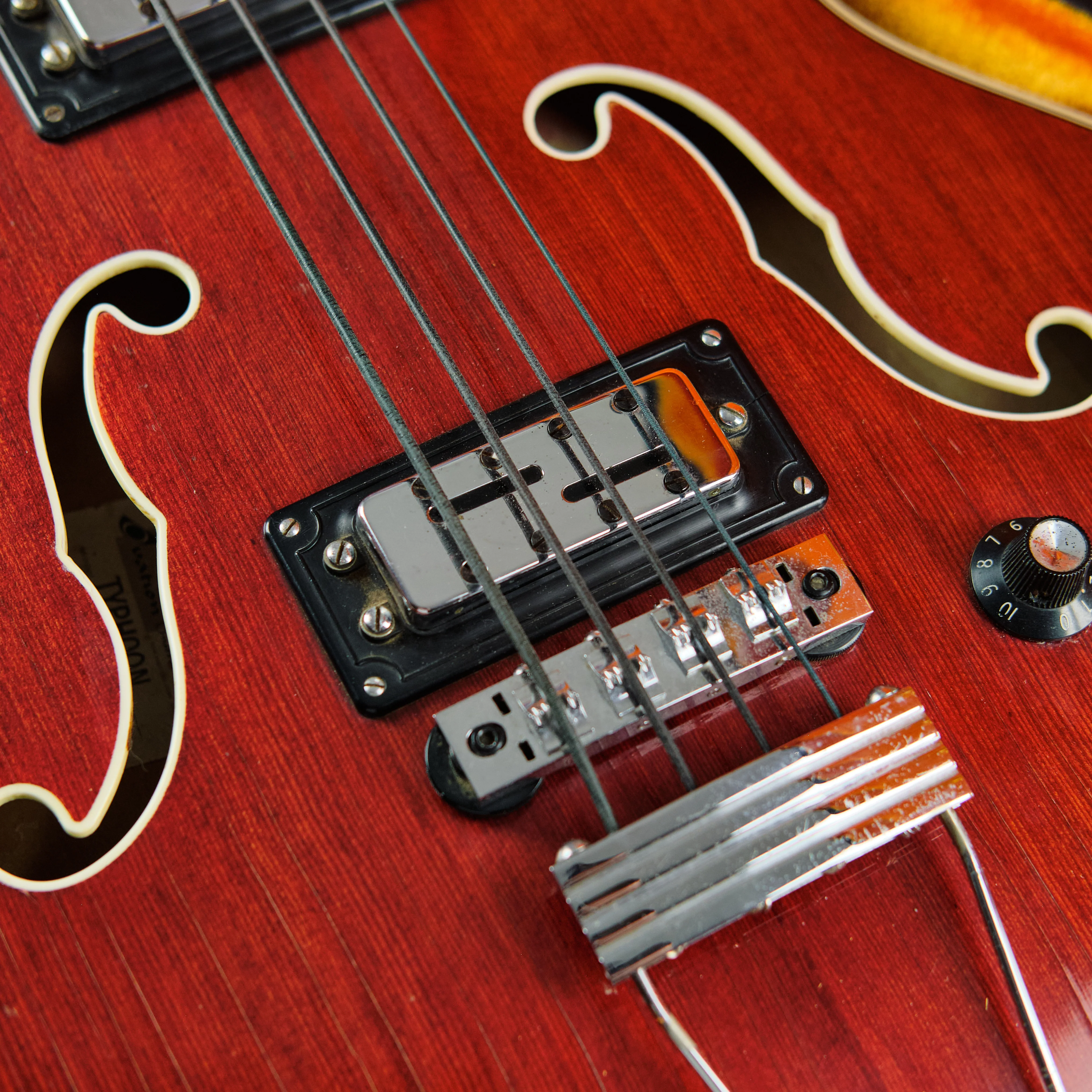 1968 Ovation Typhoon Cherry - Image 6