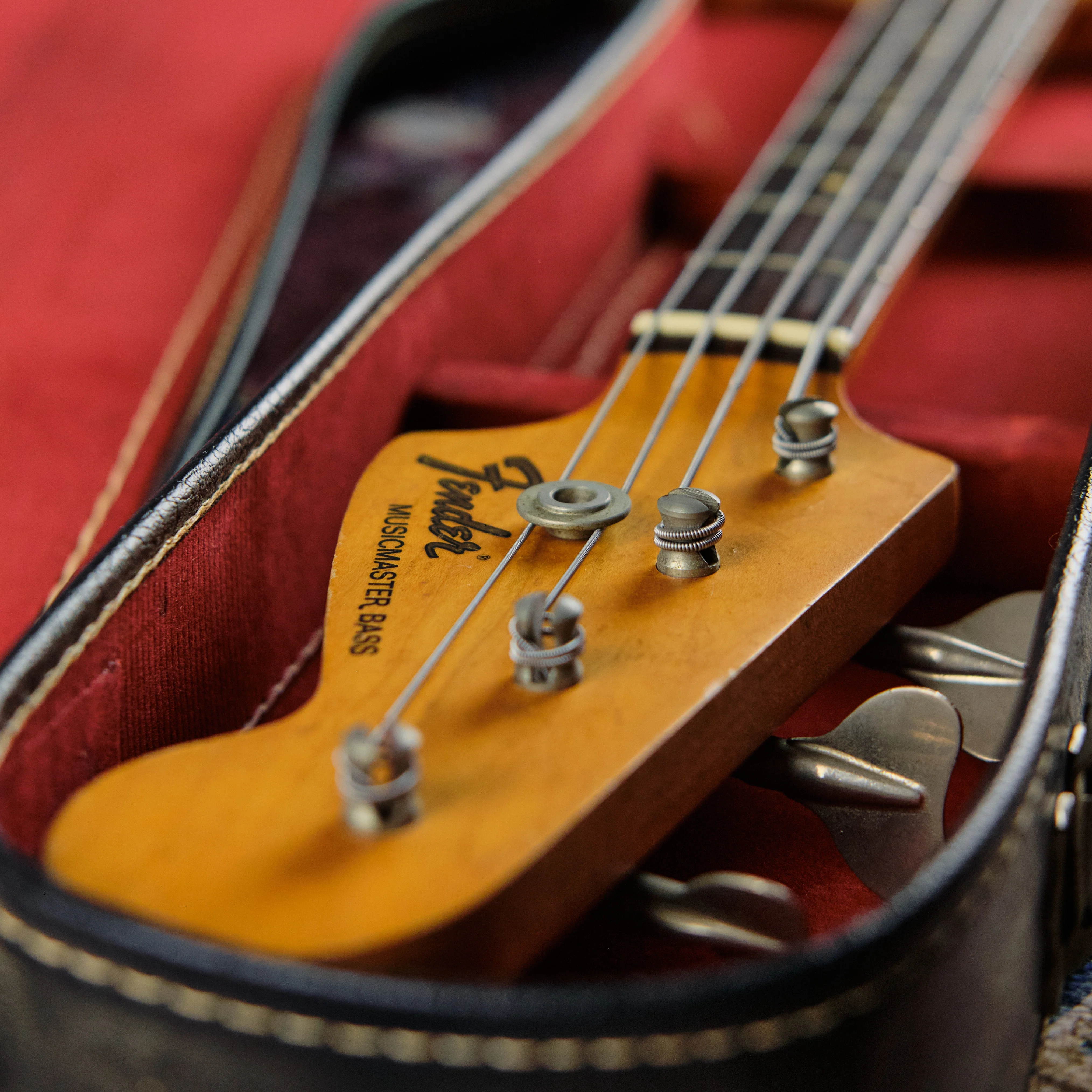 1975 Fender Musicmaster Bass Aged Olympic White - Image 14