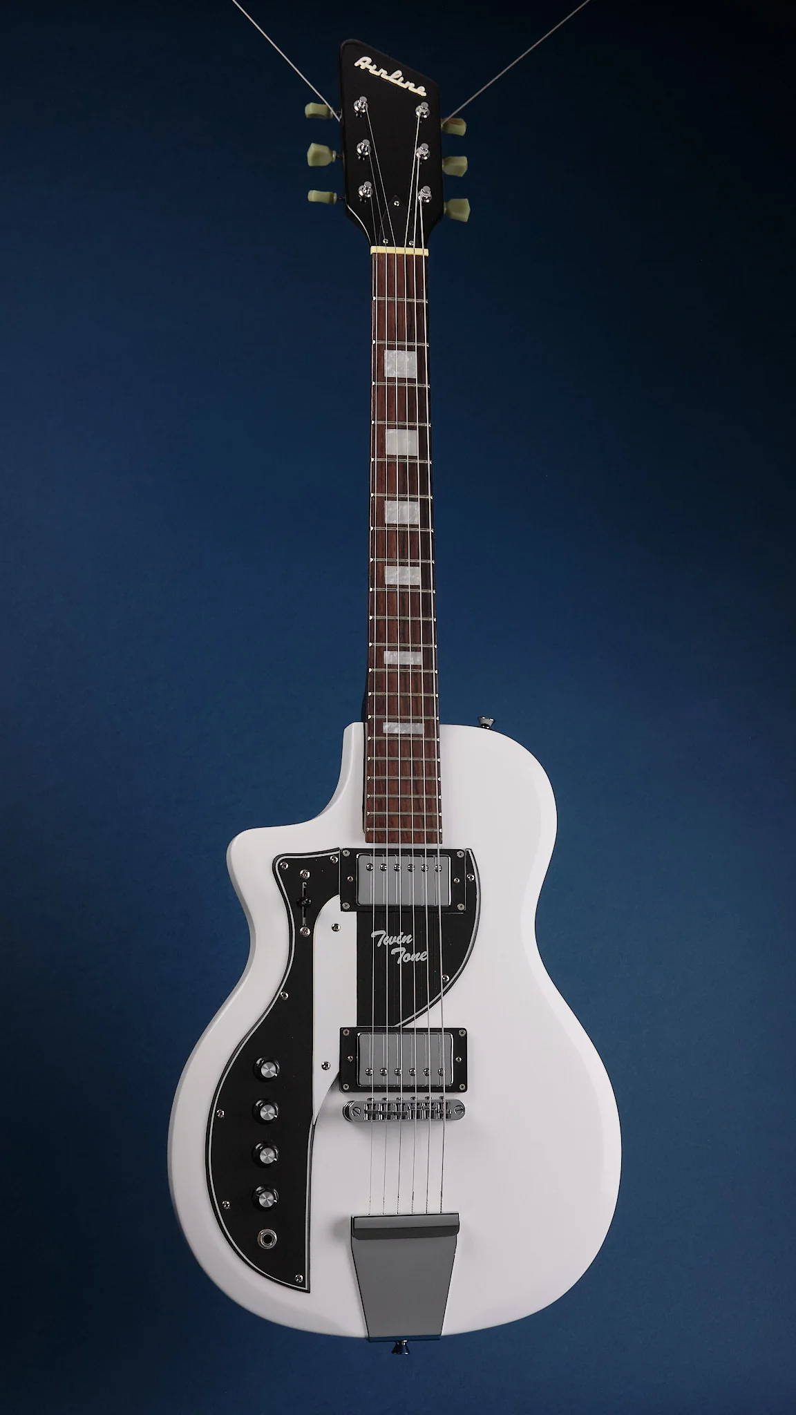 2007 Airline Twin Tone White Left-Handed - Image 4