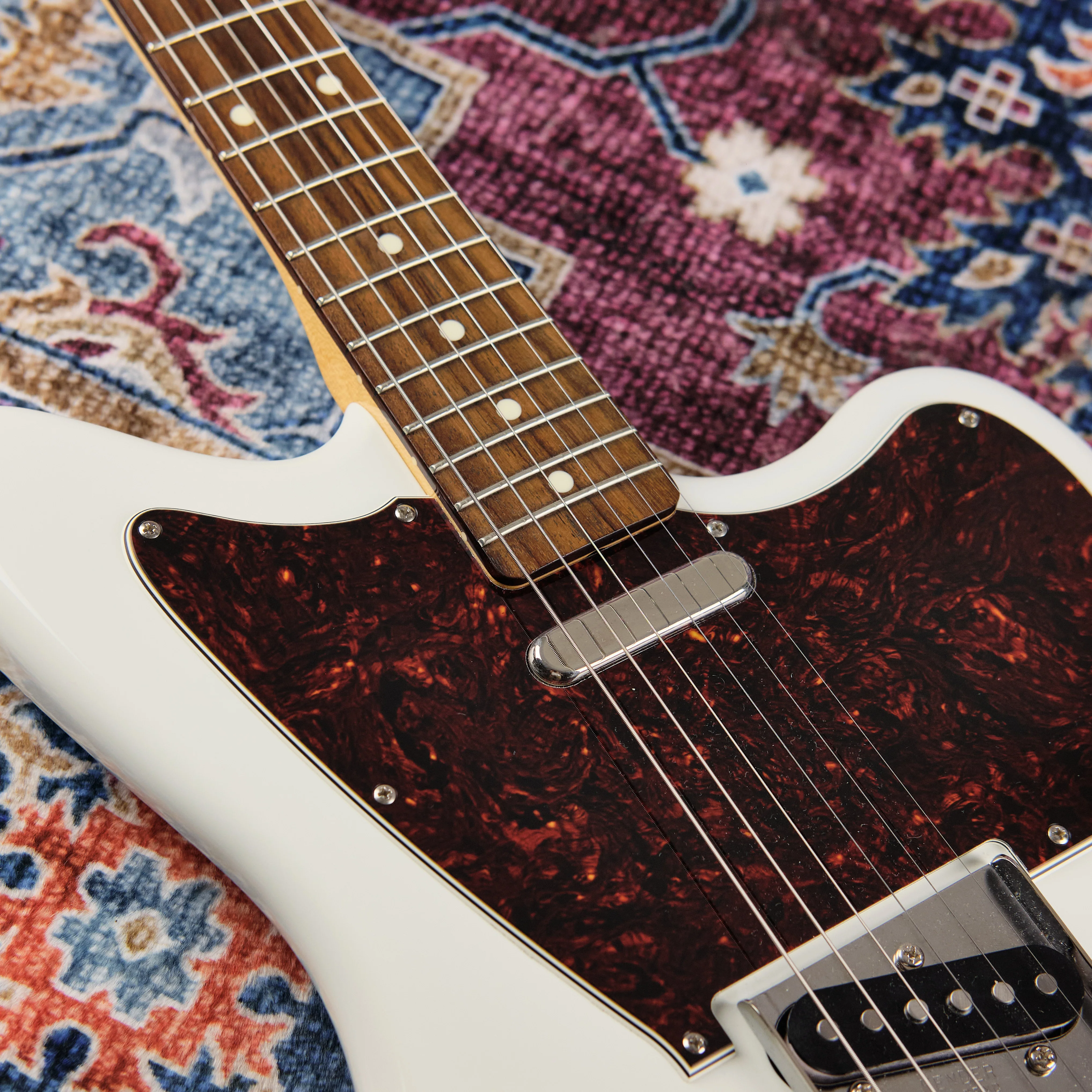 2021 Fender Japan Limited Edition Offset Telecaster Olympic White - Image 7