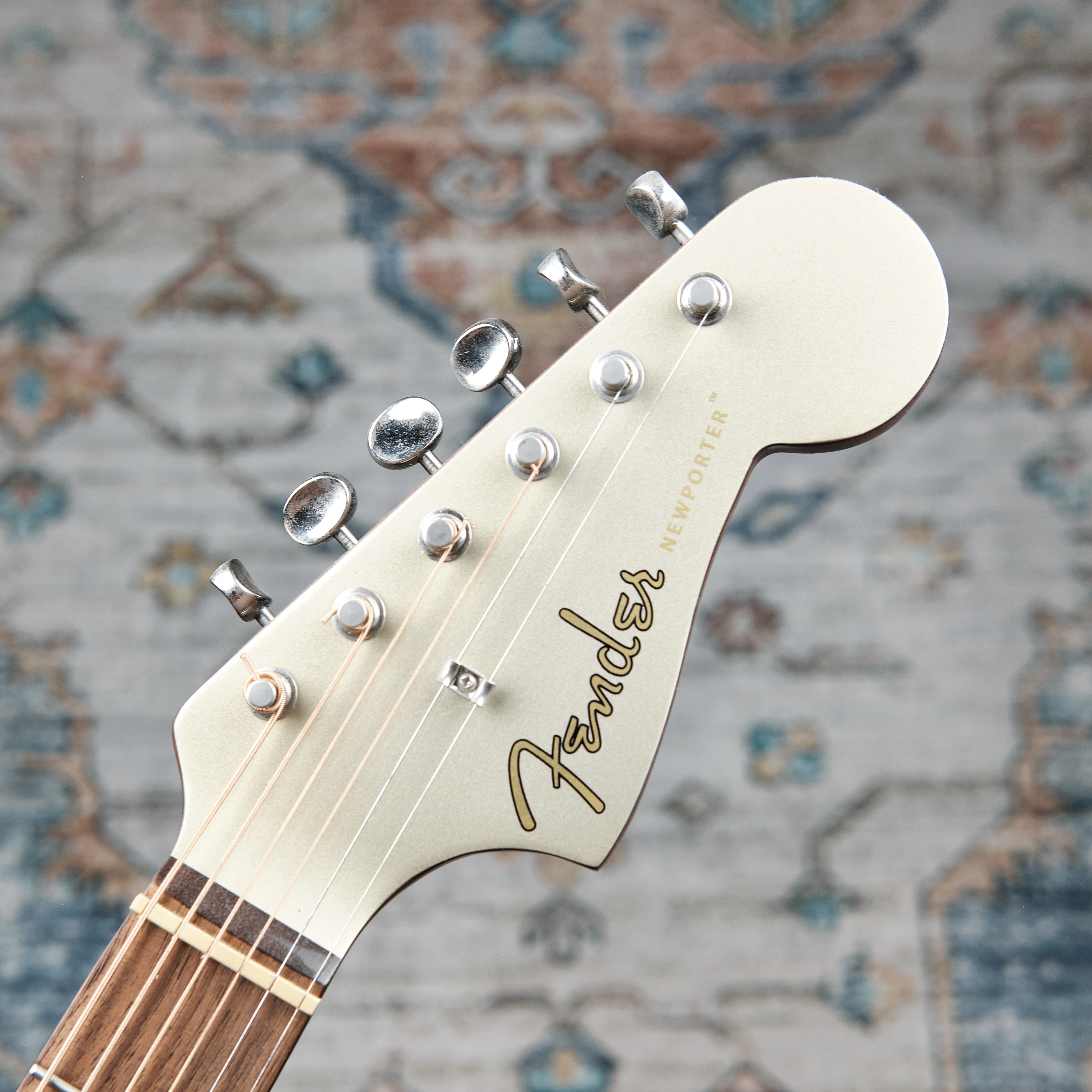 Fender Newporter Player Champagne (Second-Hand) - Image 2