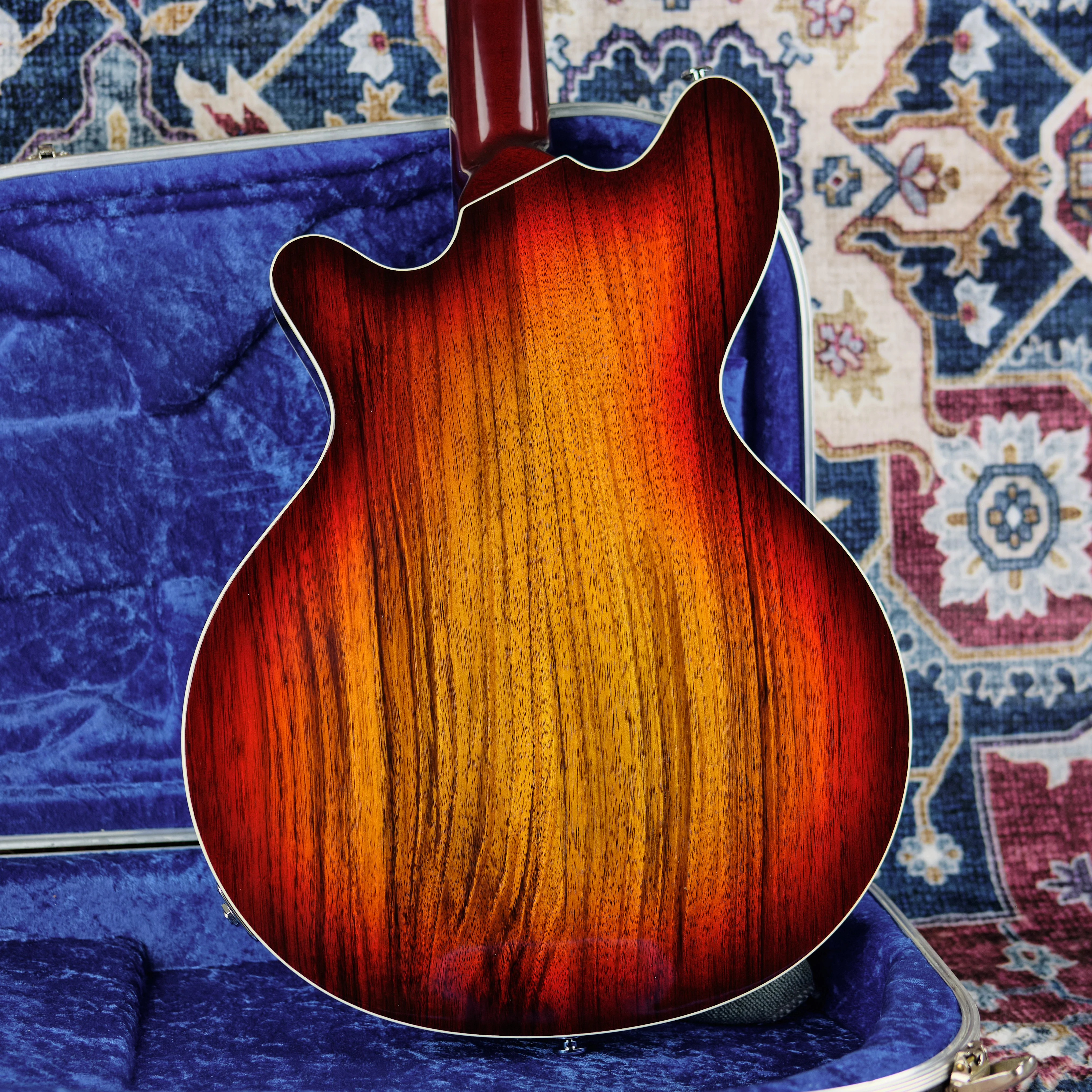 Maton BB1200 DLX Cherry Sunburst (Second-Hand) - Image 3